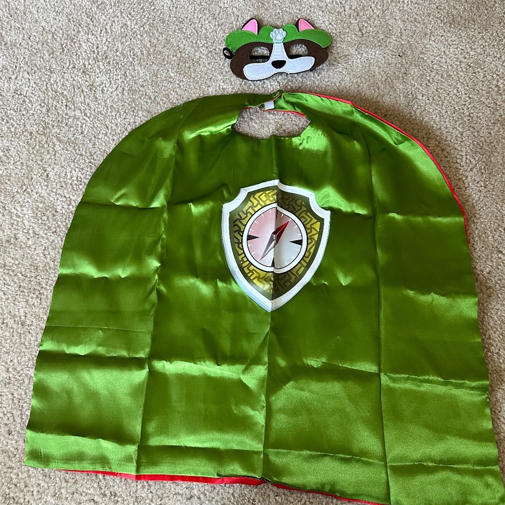 Green Costumes with Vibrant Colors